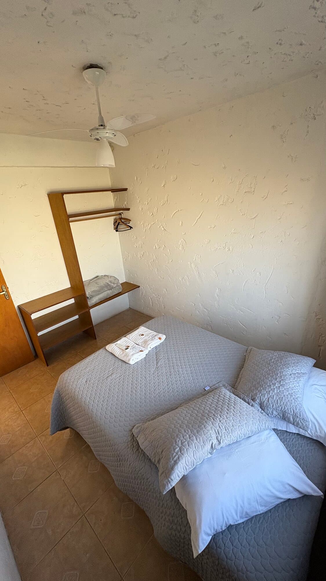 Quarto cama de casal